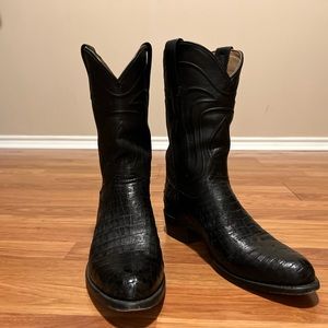“The Dillon” by Tecovas size 10D black Caiman belly boot